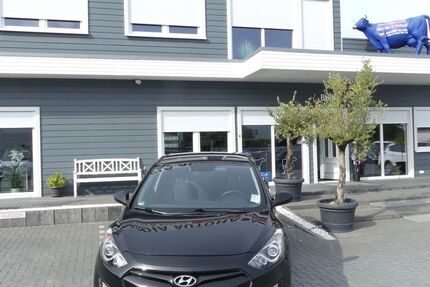 Hyundai i30 69.000 km 9.900 € Magdeburg 39108