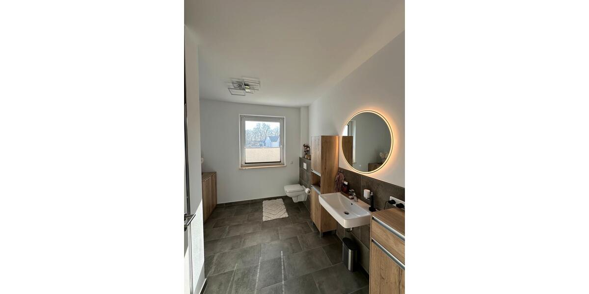 Etagenwohnung Wolmirstedt - 4 Zimmer, 102 m&sup2;, 1.267&euro; | Angebot:26003582