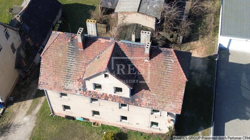 Mehrfamilienhaus, Wohnhaus Hakeborn Hakeborn - 1 Zimmer, 300 m&sup2;, 20.000&euro; | Angebot:25997801