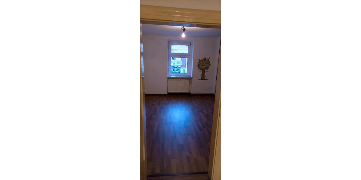 Erdgeschoßwohnung Oschersleben (Bode) - 4 Zimmer, 121 m&sup2;, 890&euro; | Angebot:26586333