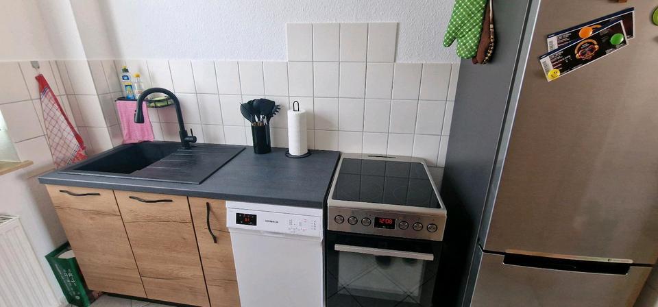Etagenwohnung Schönebeck (Elbe) - 2 Zimmer, 64 m&sup2;, 426&euro; | Angebot:26403165