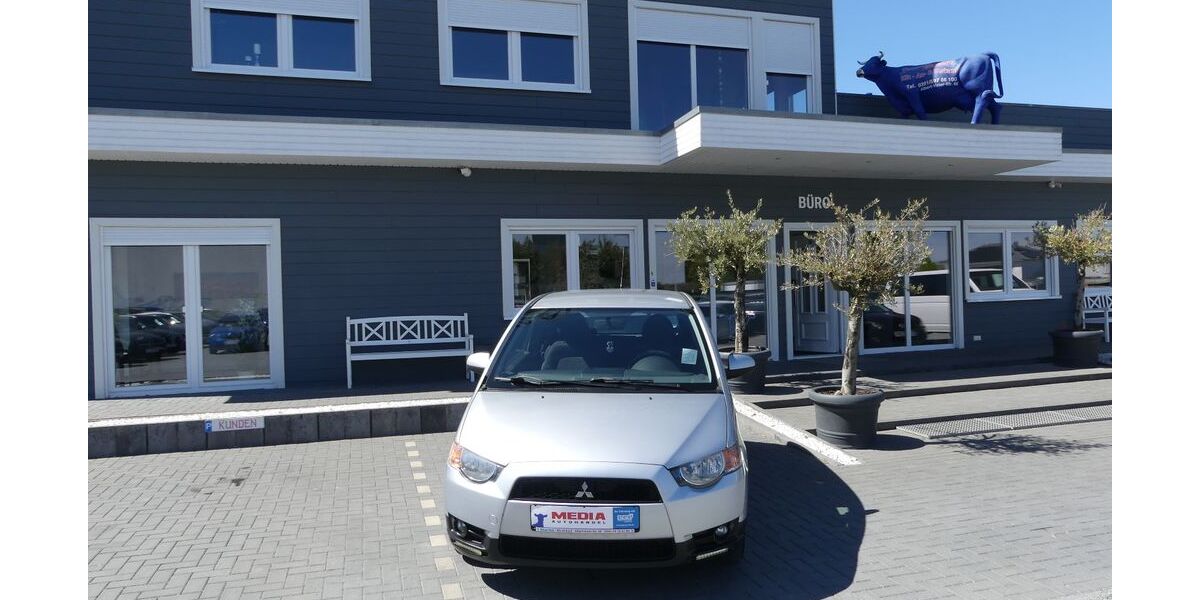 Mitsubishi Colt 117.000 km 4.000 &euro; Magdeburg 39108