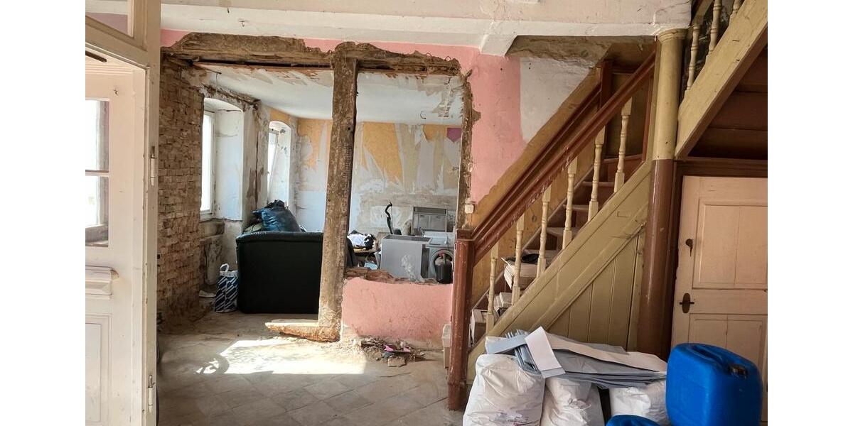 Bauernhaus, Landhaus Erxleben - 20 Zimmer, 750 m&sup2;, 69.000&euro; | Angebot:27023063