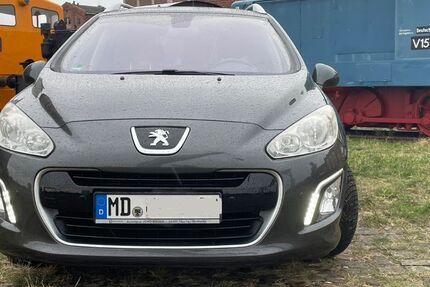 Peugeot 308 70.100 km 4.990 &euro; Magdeburg 39106