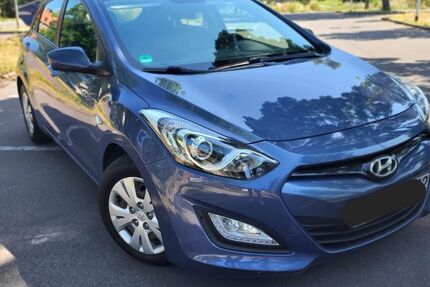 Hyundai i30 52.000 km 6.500 &euro; Magdeburg 39104