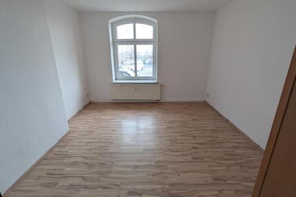 Helle 3-Zimmer Erdgeschosswohnugn in der Wichmannstr. zur Miete 3 zimmer