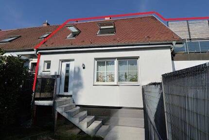 Reihenendhaus mit Dachterrasse, Garage und Gartenanteil!