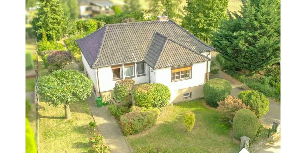 Haus zum Kaufen in Börde-Hakel 199.500 € 175.11 m² 5 zimmer