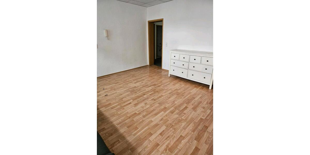 Erdgeschoßwohnung Wolmirstedt - 2 Zimmer, 103 m&sup2;, 499&euro; | Angebot:24514812