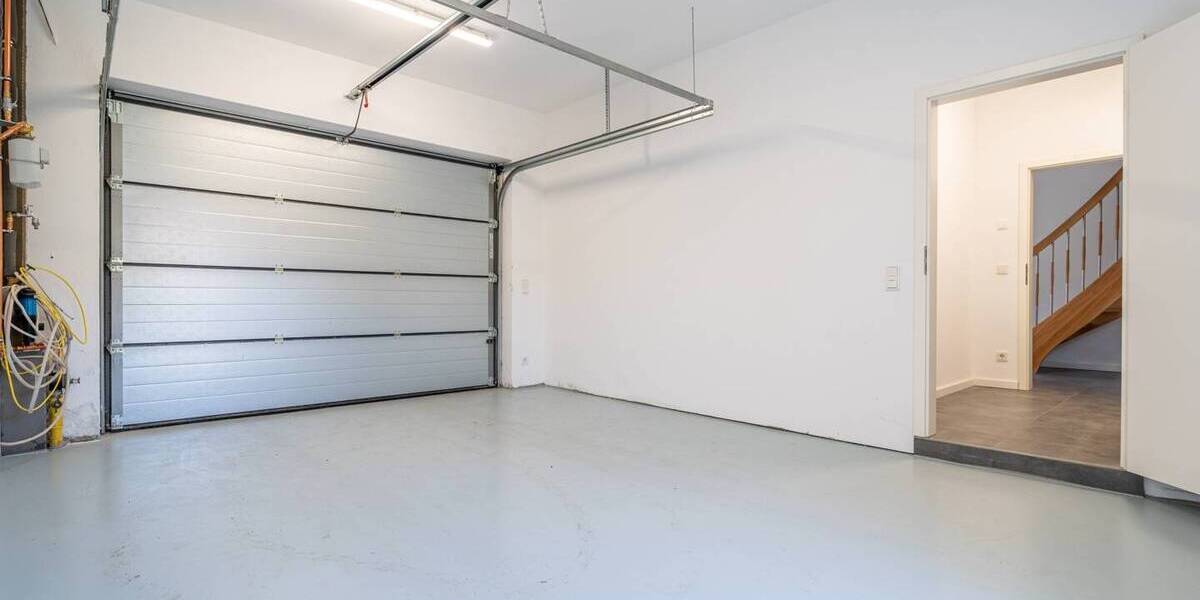 Mehrfamilienhaus, Wohnhaus Magdeburg / Stadtfeld West Stadtfeld West - 4 Zimmer, 150 m&sup2;, 1.800&euro; | Angebot:26334719