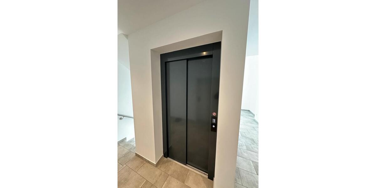 Etagenwohnung Wolmirstedt - 4 Zimmer, 102 m&sup2;, 1.267&euro; | Angebot:26003582