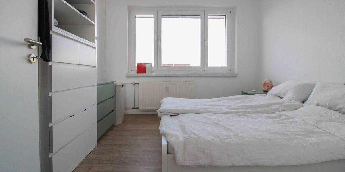 Etagenwohnung Magdeburg Stadtfeld Ost - 3 Zimmer, 69 m&sup2;, 140.000&euro; | Angebot:25898165