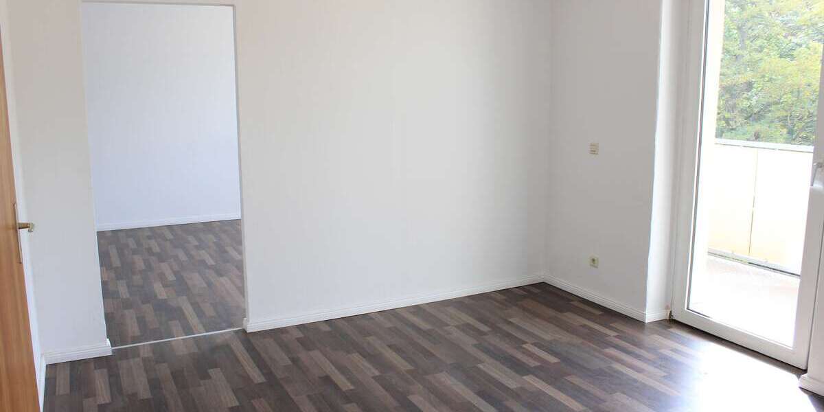 renovierte 3 Zimmer-Wohnung ***Einbauküche möglich*** mit Balkon - Appartement Magdeburg Sudenburg | Angebot:11013010