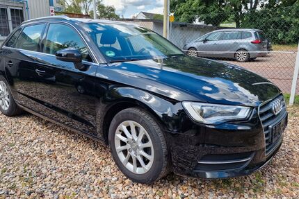 Audi A3 196.335 km 6.490 &euro; Magdeburg 39106
