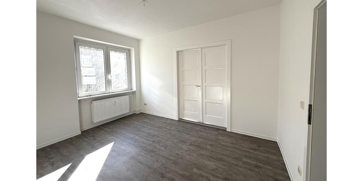 Etagenwohnung Magdeburg Nordwest - 4 Zimmer, 76 m&sup2;, 680&euro; | Angebot:25825690