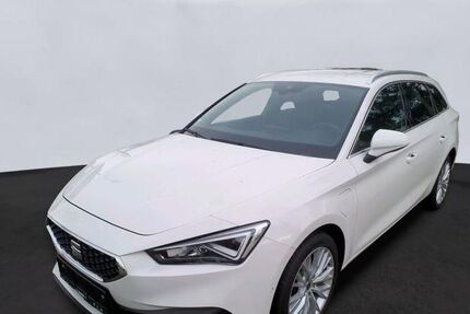 Seat Leon 42.956 km 23.290 &euro; Magdeburg 39128