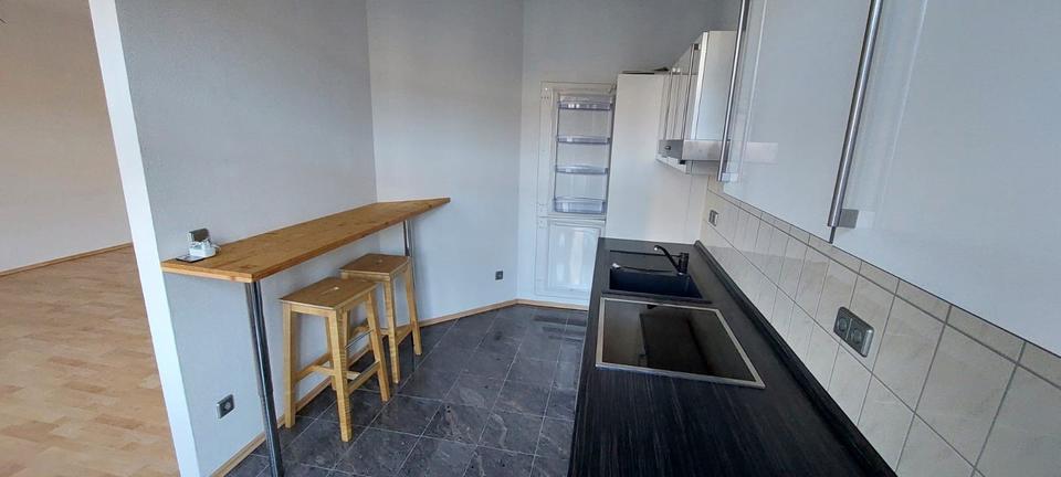 Etagenwohnung Magdeburg Nordwest - 1 Zimmer, 65 m&sup2;, 455&euro; | Angebot:24977482