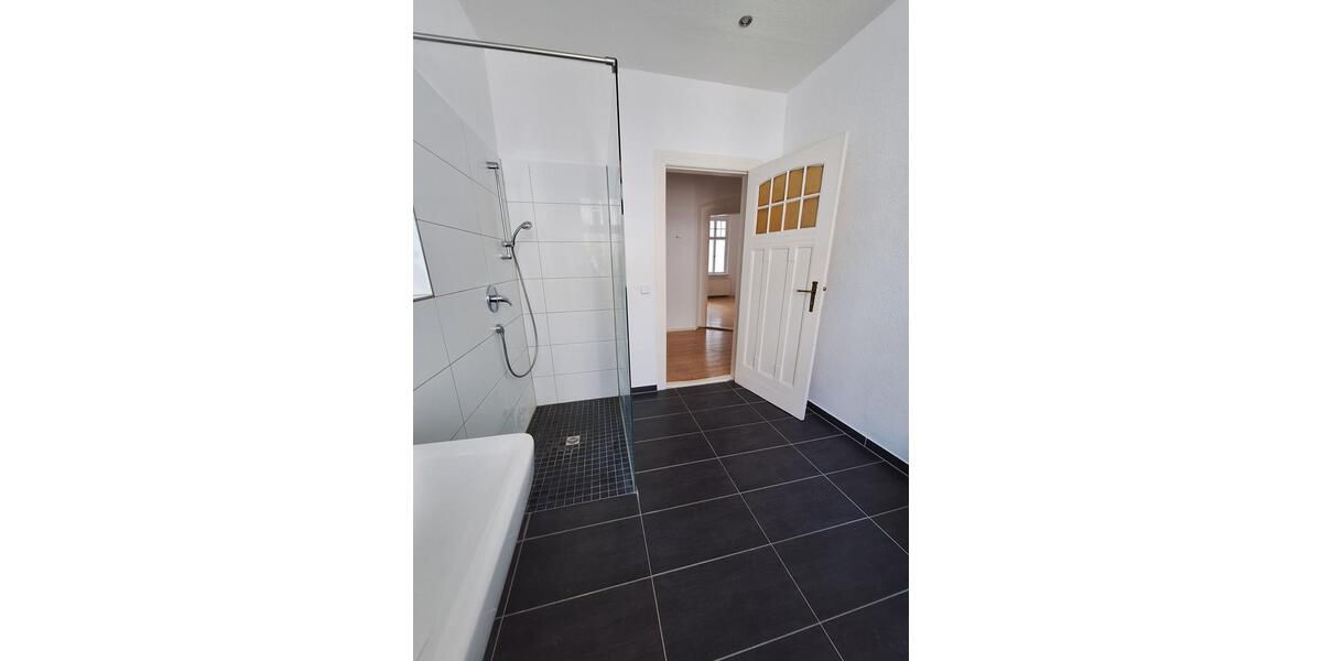 Etagenwohnung Magdeburg Alte Neustadt - 4 Zimmer, 123 m&sup2;, 925&euro; | Angebot:20693896