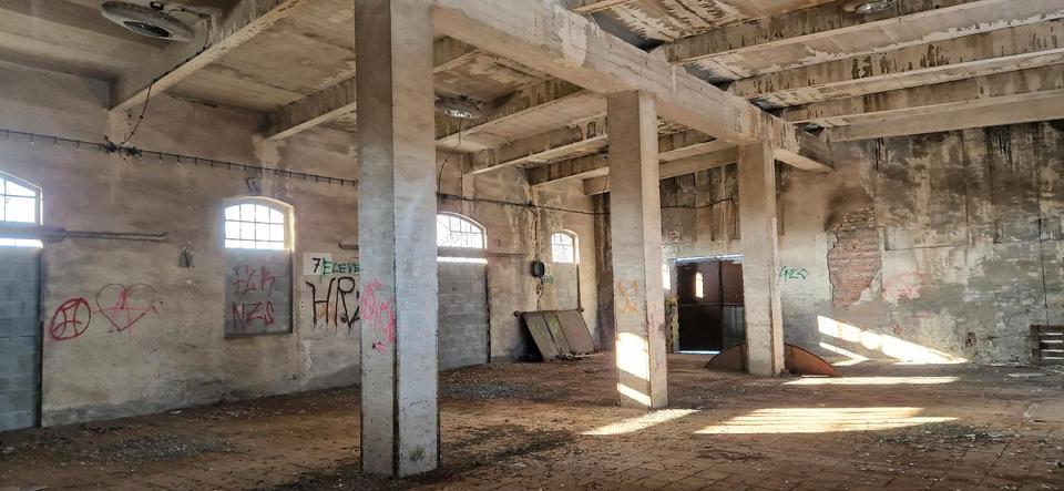 Gewerbeobjekt Calbe (Saale) - 1.000&euro; | Angebot:24429425