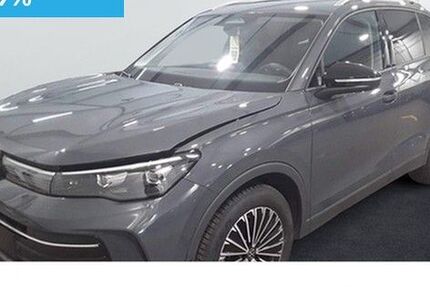 VW Tiguan 21.632 km 33.890 &euro; Magdeburg 39126