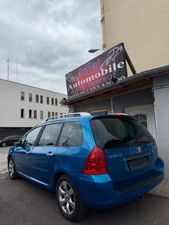 Peugeot 307 190.000 km 3.200 € Magdeburg 39106