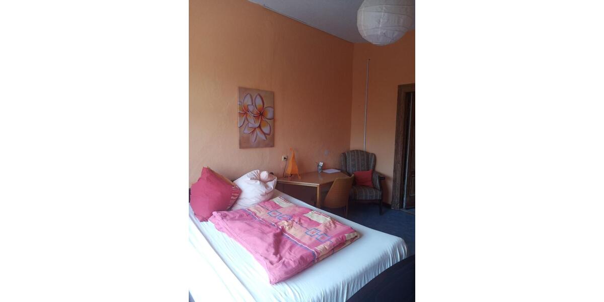 Villa Bördeland - 31 Zimmer, 1.100 m&sup2;, 490.000&euro; | Angebot:26059700