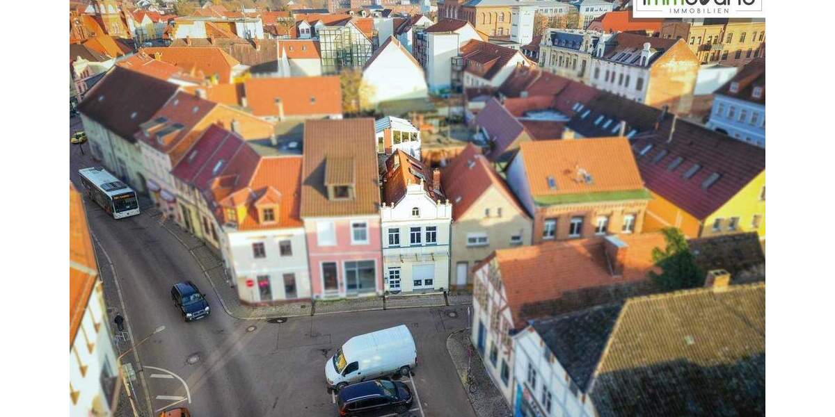 Reihenmittelhaus Burg - 7 Zimmer, 109 m&sup2;, 139.000&euro; | Angebot:25476197