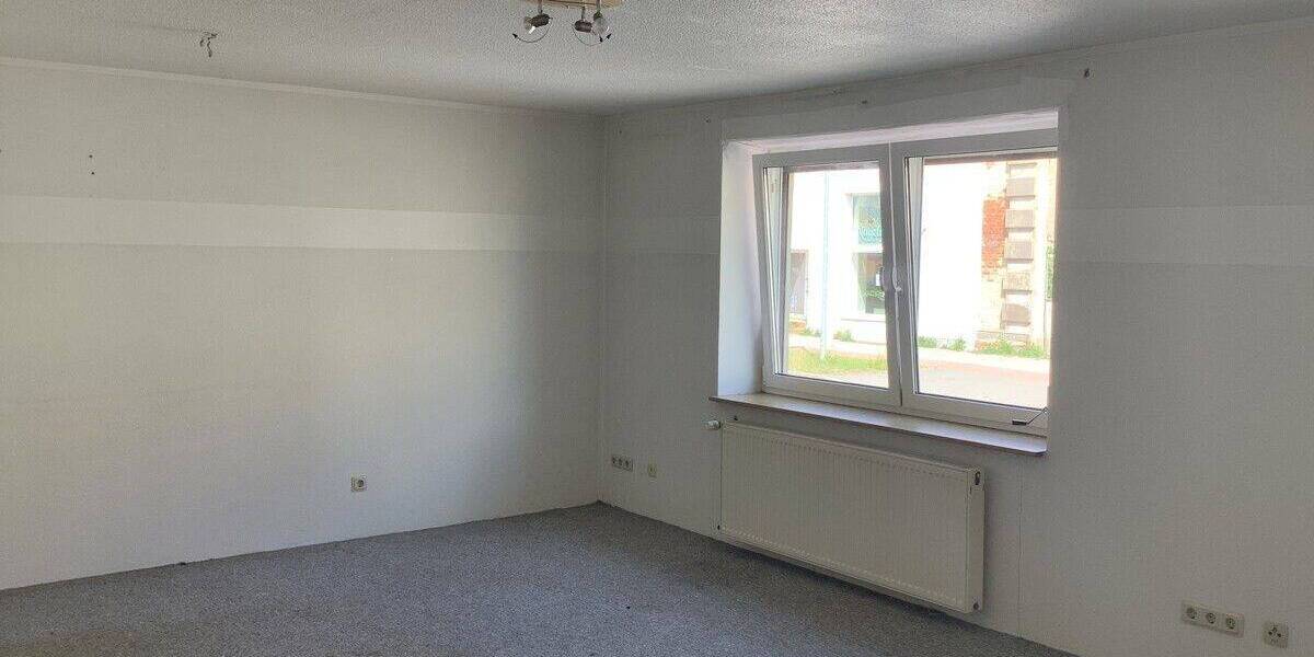 Einfamilienhaus Sülzetal / Altenweddingen Altenweddingen - 4 Zimmer, 120 m&sup2;, 82.000&euro; | Angebot:26833151
