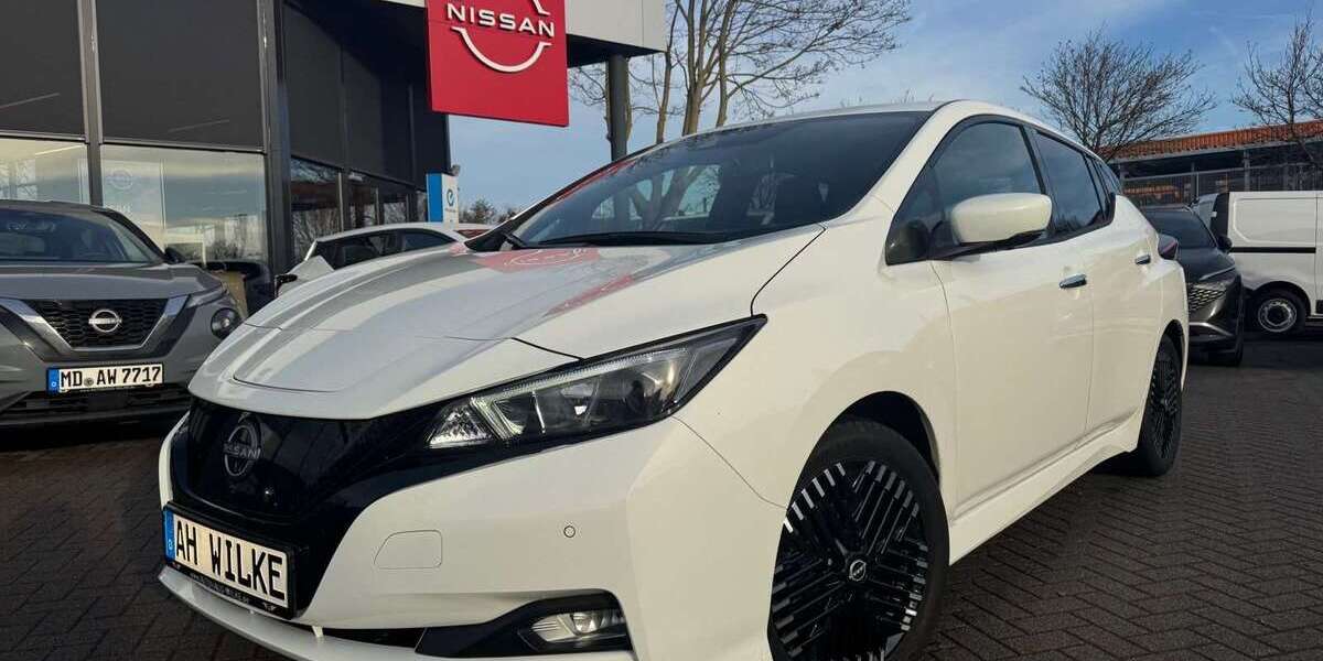 Nissan Leaf 30.341 km 14.790 &euro; Magdeburg 39120