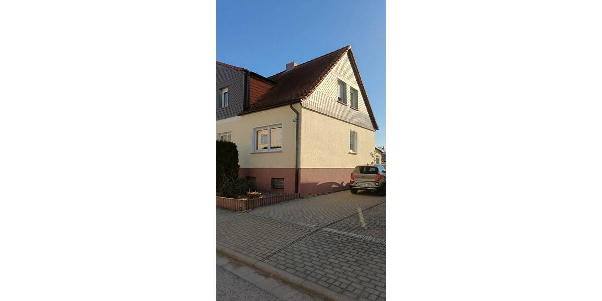 Doppelhaushälfte Schönebeck (Elbe) - 4 Zimmer, 110 m&sup2;, 179.000&euro; | Angebot:26462781