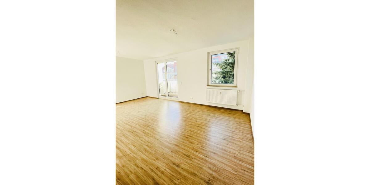 Etagenwohnung Magdeburg Neue Neustadt - 3 Zimmer, 72 m&sup2;, 580&euro; | Angebot:25218888