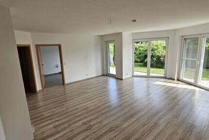 Lichtdurchflutete KomfortWohnung mit Terrasse & Fahrstuhl