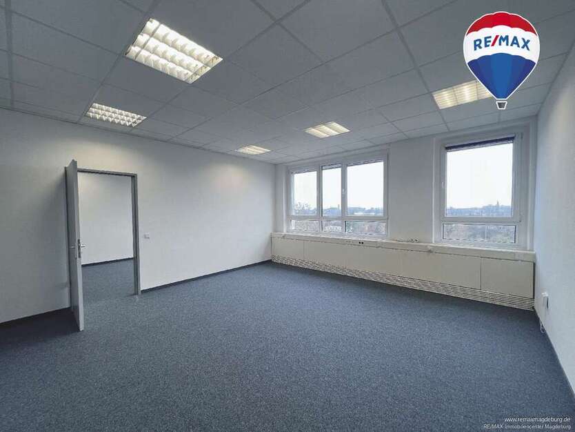 Büro in Magdeburg 516,24 € 47.35 m²