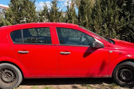 Opel Astra 197.692 km 2.200 &euro; Calbe Saale 39240