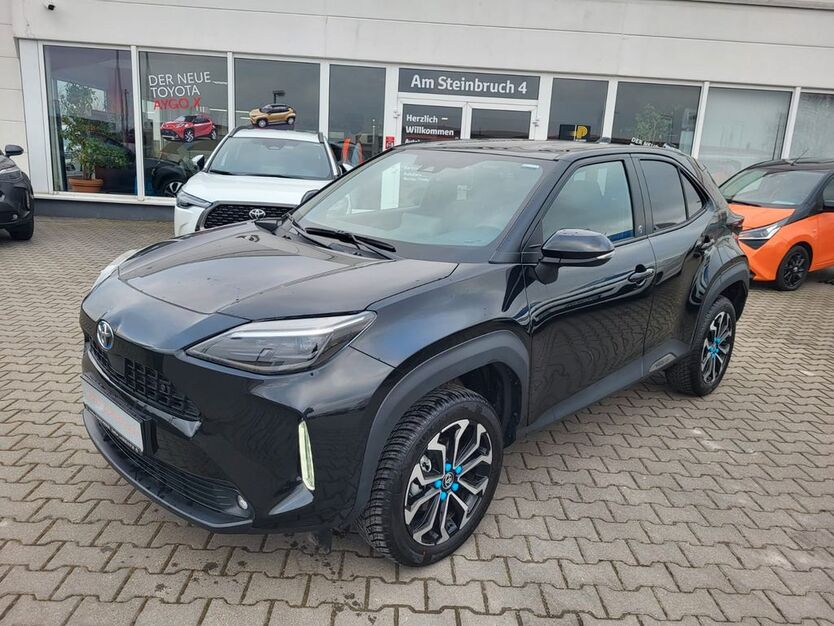 Toyota Yaris 3.500 km 24.500 € Staßfurt 39418