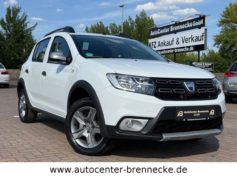 Dacia Sandero 61.350 km 10.450 € Magdeburg 39118