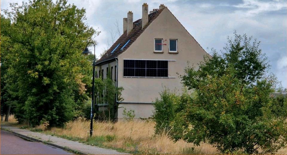 Mehrfamilienhaus, Wohnhaus Calbe (Saale) - 6 Zimmer, 500 m&sup2;, 90.000&euro; | Angebot:27126511