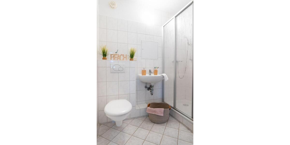 Etagenwohnung Schönebeck (Elbe) - 2 Zimmer, 57 m&sup2;, 283&euro; | Angebot:26561561