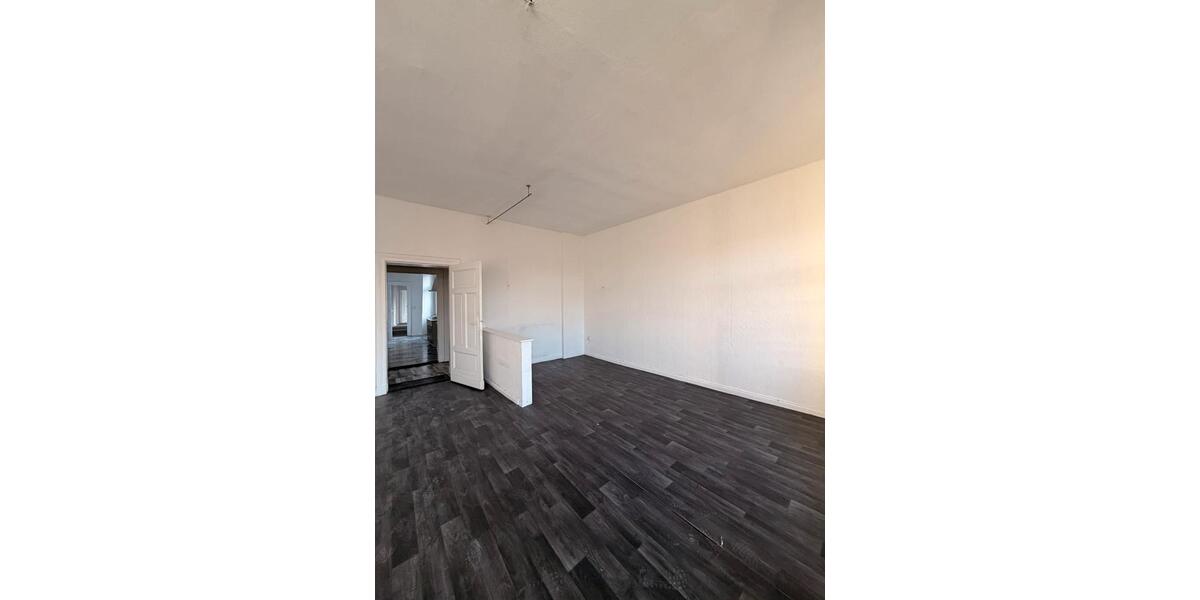 Etagenwohnung Magdeburg Leipziger Straße - 3 Zimmer, 97 m&sup2;, 600&euro; | Angebot:25402442