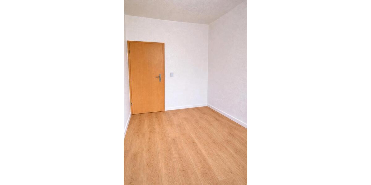 Dachgeschoßwohnung Egeln - 3 Zimmer, 60 m&sup2;, 425&euro; | Angebot:25178554