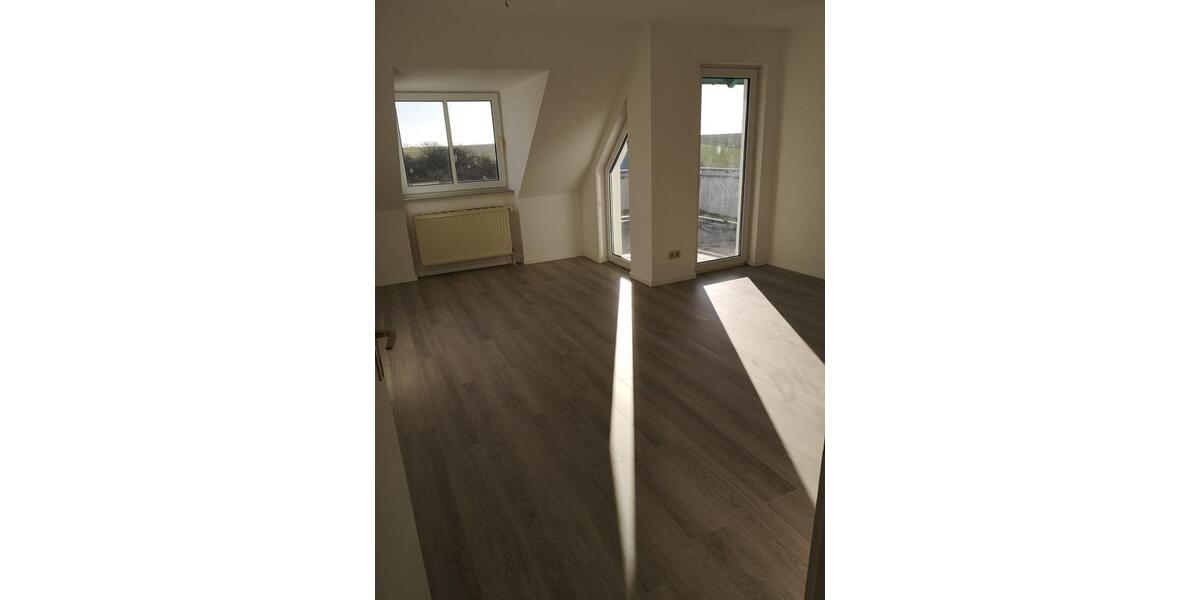 Dachgeschoßwohnung Sülzetal - 2 Zimmer, 68 m&sup2;, 550&euro; | Angebot:24444642