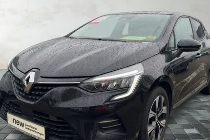 Renault Clio 40.157 km 14.799 &euro; Magdeburg 39128