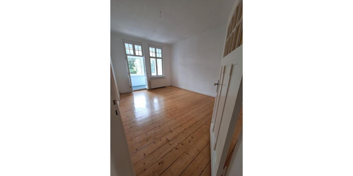 Etagenwohnung Magdeburg Alte Neustadt - 4 Zimmer, 123 m&sup2;, 925&euro; | Angebot:20693896
