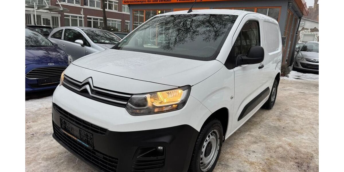 Citroen Berlingo 154.750 km 8.990 &euro; Magdeburg 39124