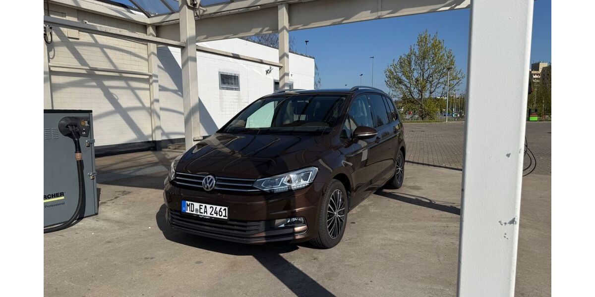 VW Touran 125.000 km 17.500 &euro; Magdeburg 39128