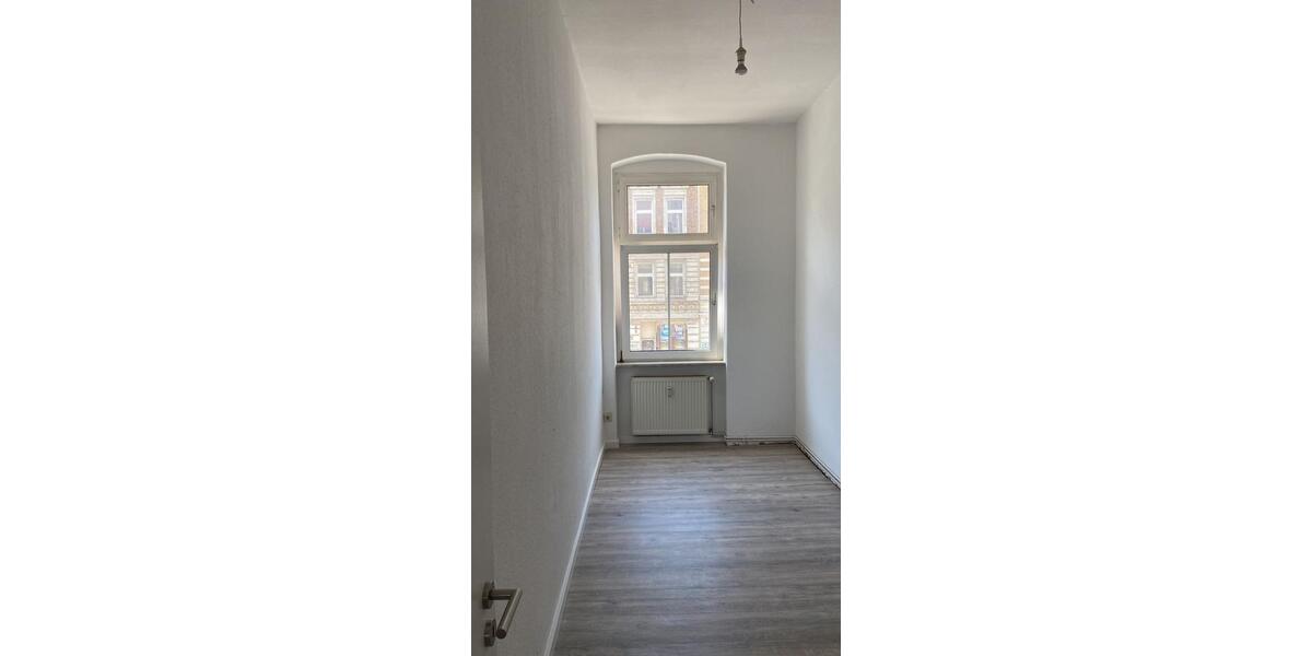 Etagenwohnung Magdeburg - 4.5 Zimmer, 140 m&sup2;, 220.000&euro; | Angebot:27133930