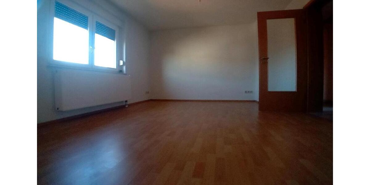 Etagenwohnung Bördeland - 3 Zimmer, 79 m&sup2;, 450&euro; | Angebot:24840237