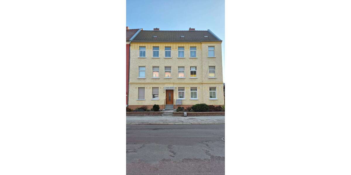 Einfamilienhaus Burg - 16 Zimmer, 306 m&sup2;, 299.000&euro; | Angebot:25109138