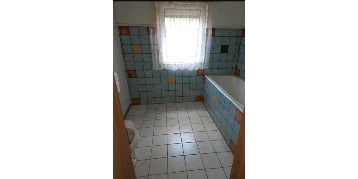 Einfamilienhaus Eilsleben - 11 Zimmer, 160 m&sup2;, 32.999&euro; | Angebot:26824923