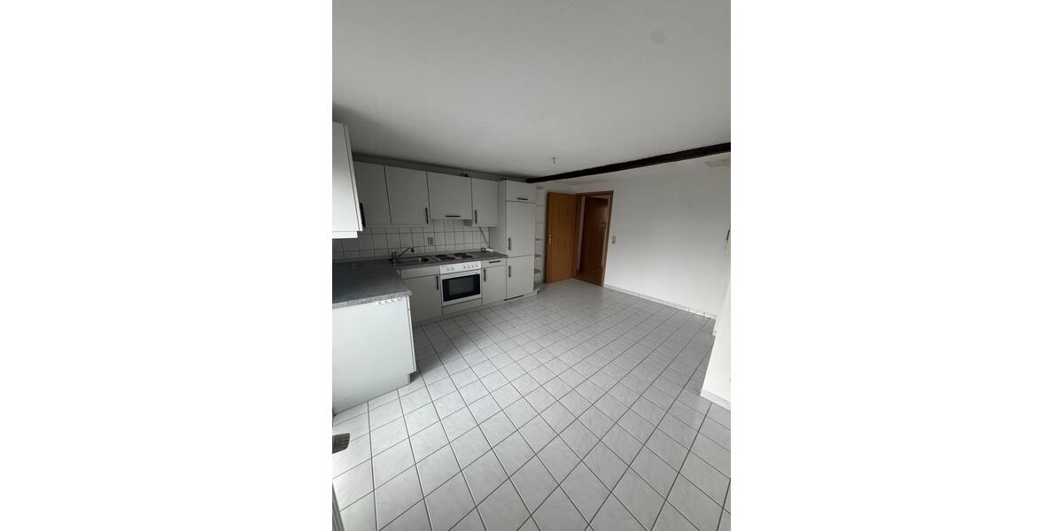 Dachgeschoßwohnung Magdeburg Leipziger Straße - 2 Zimmer, 64 m&sup2;, 570&euro; | Angebot:26038641